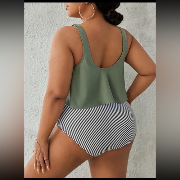 SHEIN Green and Stripped Tankini Swimsuit - Picture 4 of 4